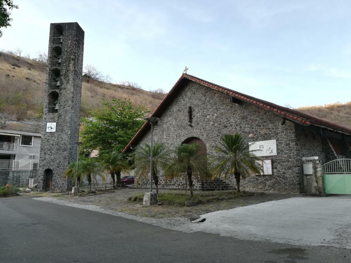 Le Pere Marchand Villa Bellefontaine Екстериор снимка